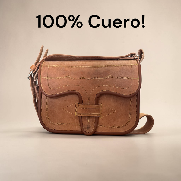 Carriel Legendario natural leather bag with 9 compartments front view